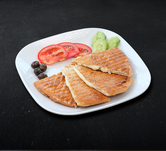 Bazlama Kavurma Kaşarlı Tost
